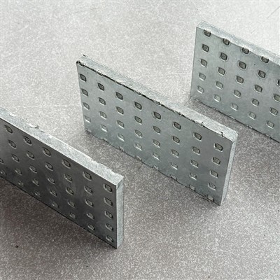 Panel Gwrthiannol i Chwyth